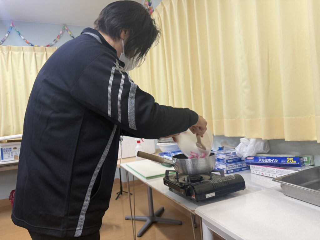 調理工程における異物の確認方法と手順